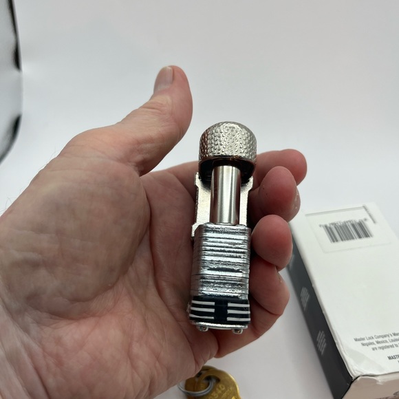 7-HTT New Commercial Masterlock 37KABLK Key:0340 - Picture 6 of 8